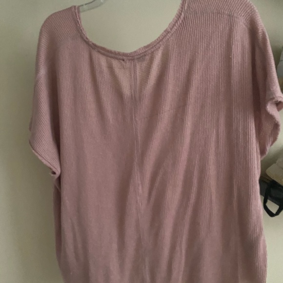 Urban Outfitters Thermal shortsleeve - Picture 2 of 2